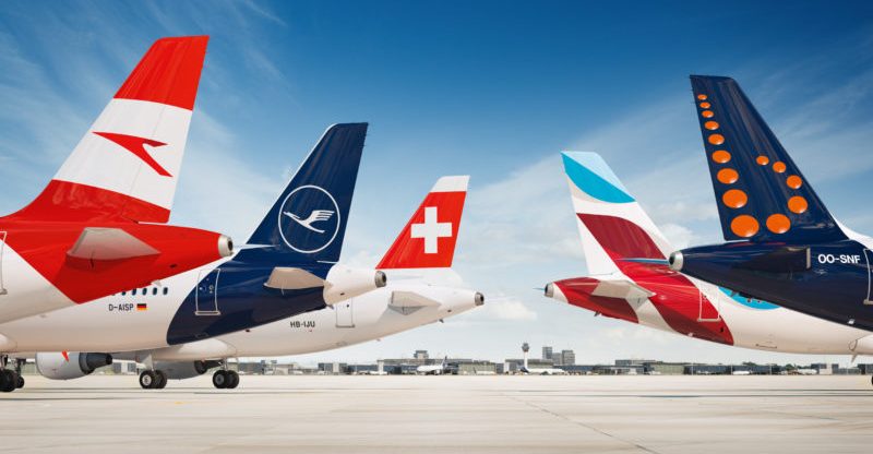 Aerolinky skupiny Lufthansa Group zavádí na letech povinné nošení roušek