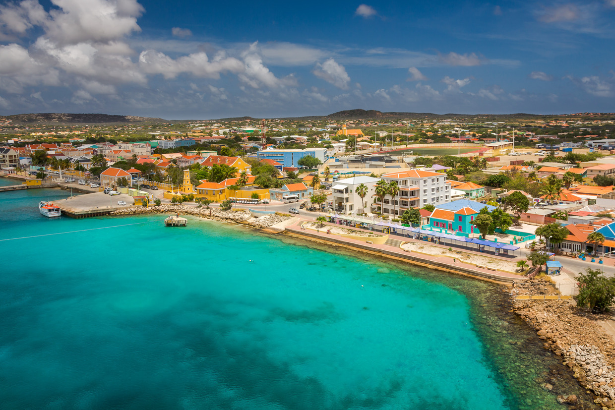 Akční letenky z Prahy na karibský ostrov Bonaire za 15 356 Kč