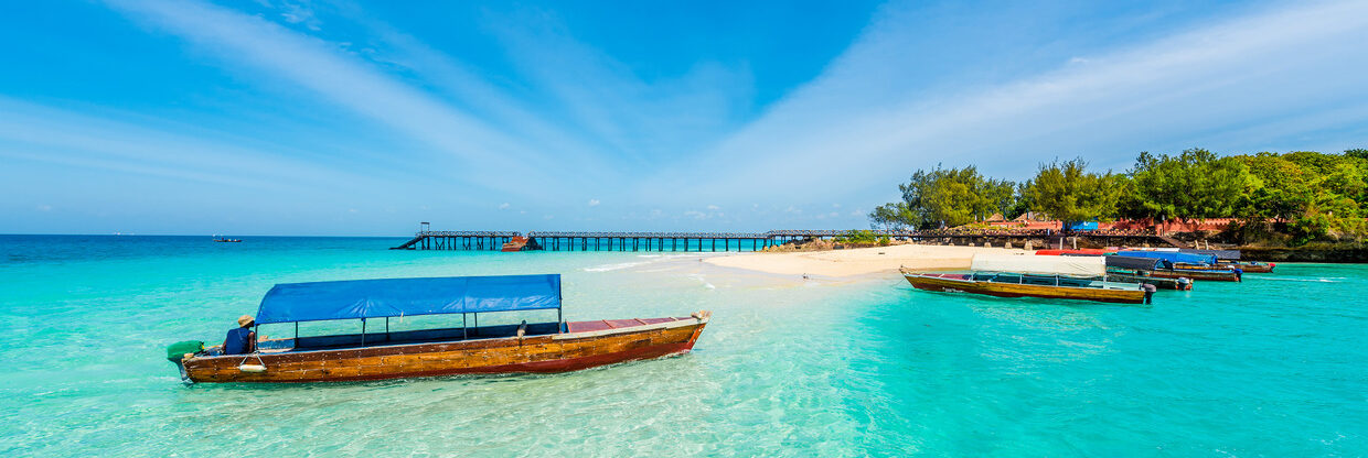 Zájezdy z Bratislavy na Zanzibar: 4* a 5* hotely s all inclusive / polopenzí