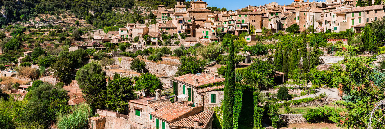 Mimosezónní letenky z Prahy na Mallorcu se Smartwings