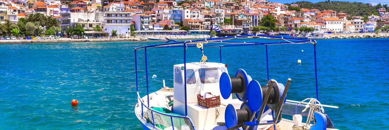 Konec září v Řecku: zájezdy z Prahy na Lesbos