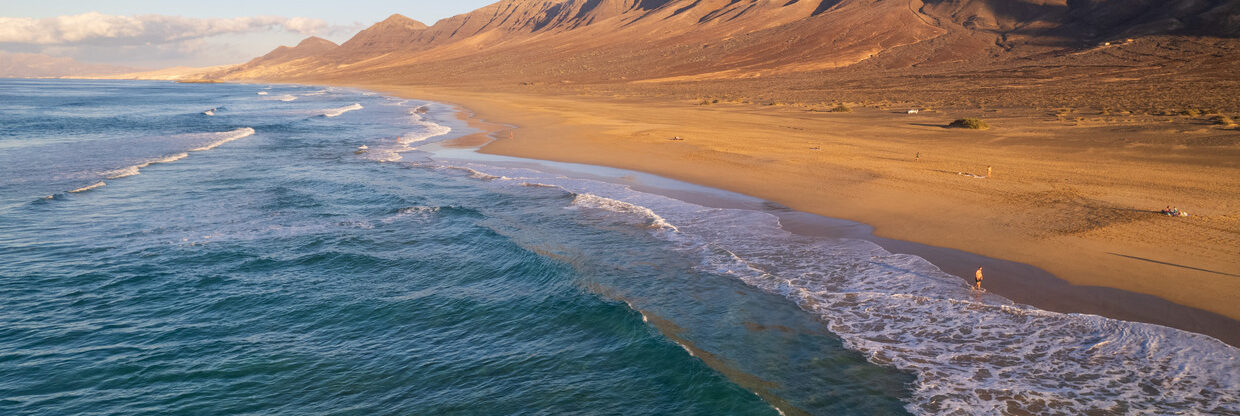 Kanárské ostrovy: Fuerteventura z Katovic přímým letem