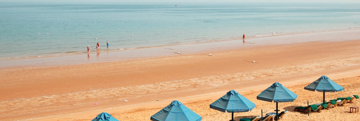 Listopadové zájezdy z Prahy do Ras Al Khaimah: luxusní 4* a 5* hotely